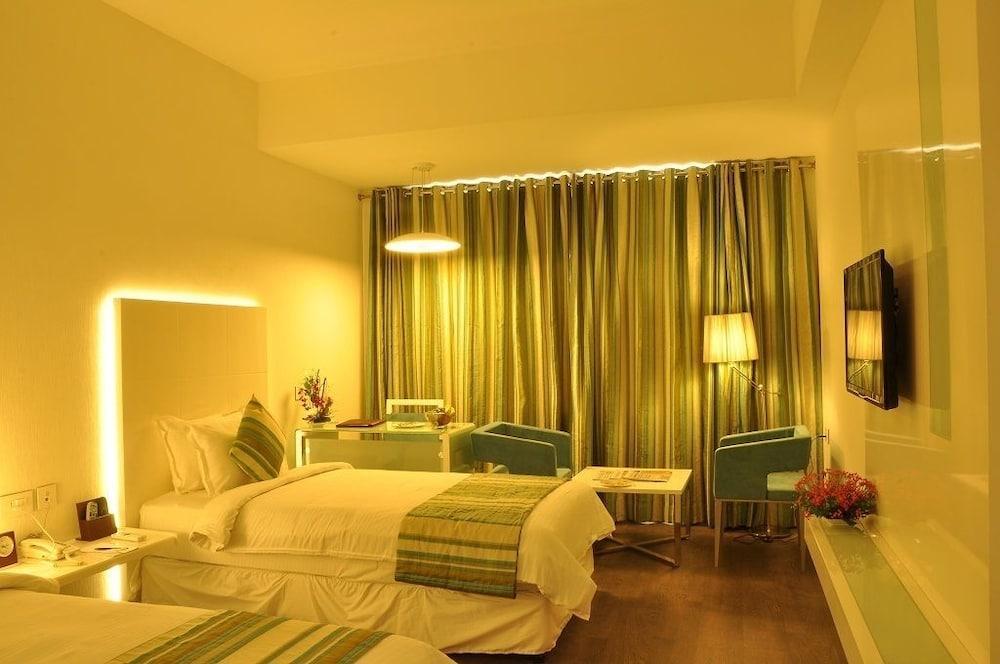 Hotel The Arcadia à Coimbatore Extérieur photo