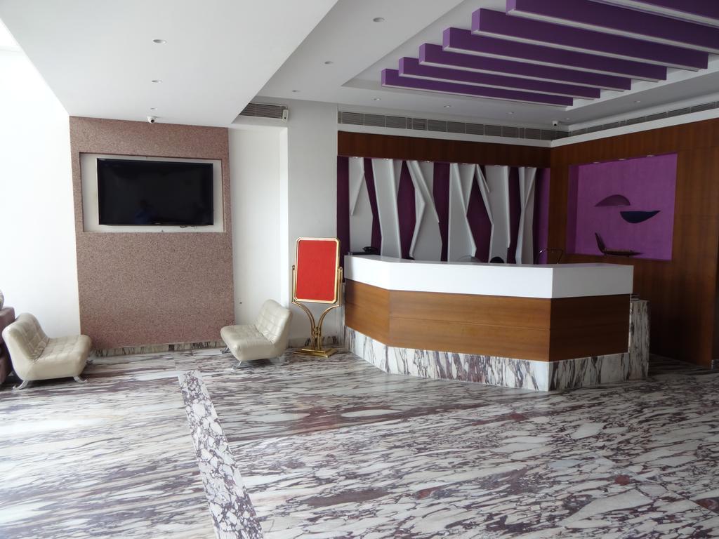 Hotel The Arcadia à Coimbatore Extérieur photo
