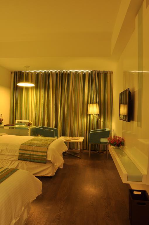 Hotel The Arcadia à Coimbatore Extérieur photo