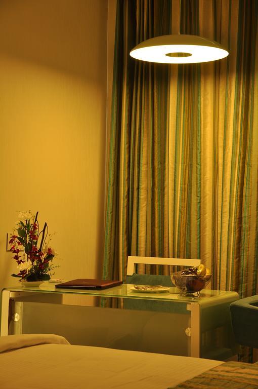 Hotel The Arcadia à Coimbatore Extérieur photo